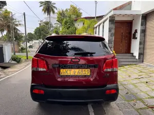 Kia Sorento 2012 SUV (Used)