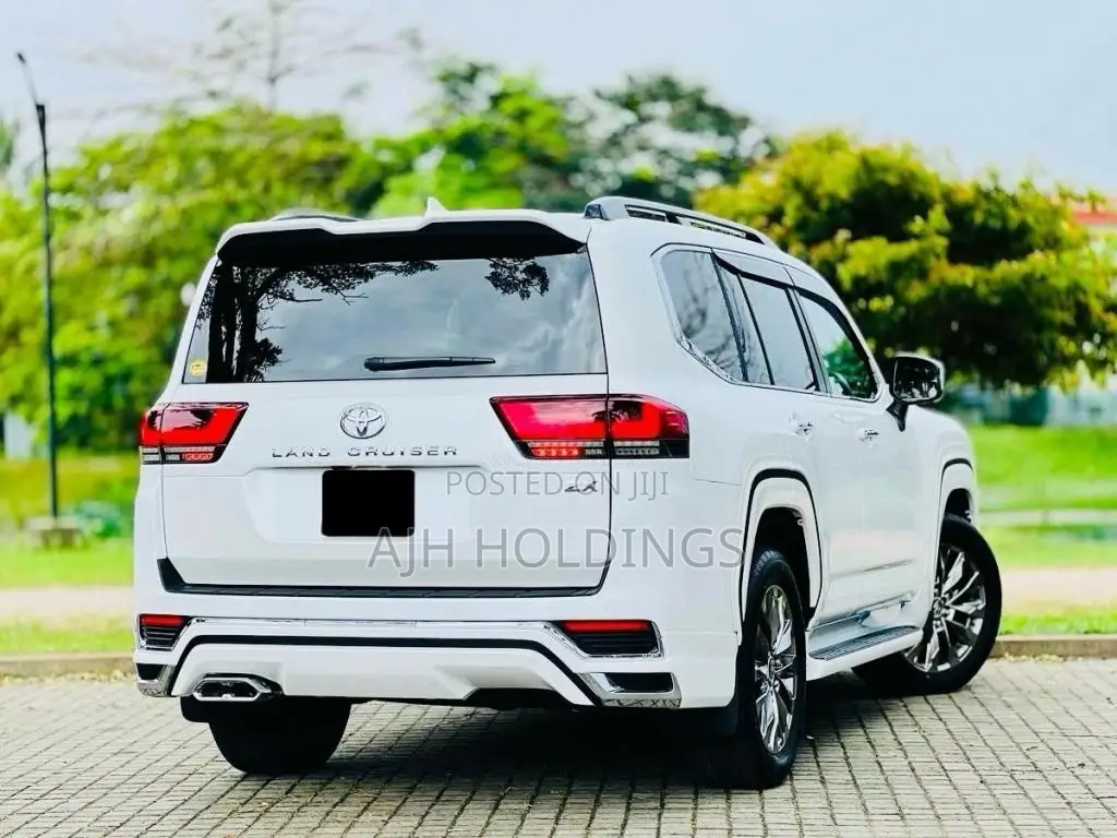 Toyota Land Cruiser LC300 ZX 2026 SUV Brand New