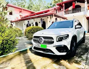 Mercedes-Benz GLB 200 AMG Line Premium Plus 2020 SUV (Used)