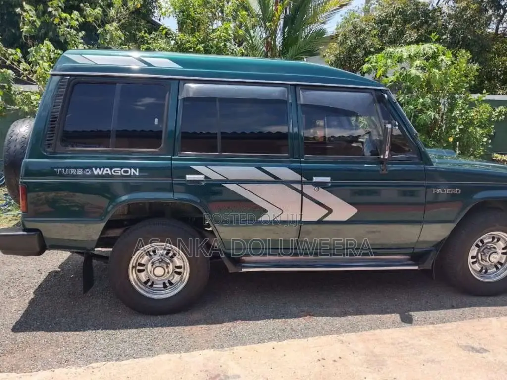 Mitsubishi Pajero 1988 SUV (Used)