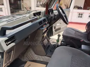 Mitsubishi Pajero 1988 SUV (Used)