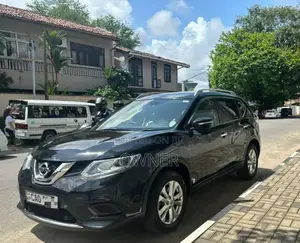 Nissan X-Trail 2015 SUV (Used)