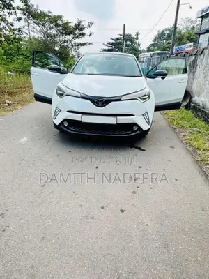 Toyota CHR 2017 SUV (Used)