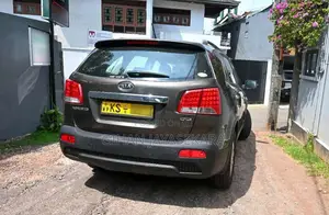 Kia Sorento 2011 SUV (Used)
