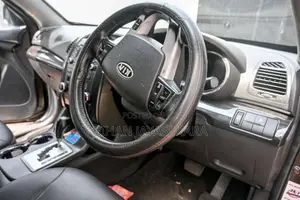 Kia Sorento 2011 SUV (Used)