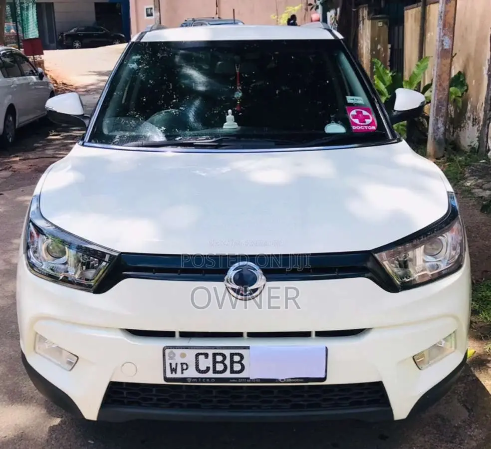 Micro Tivoli 2017 SUV (Used)