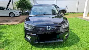 Micro Tivoli 2015 SUV (Used)