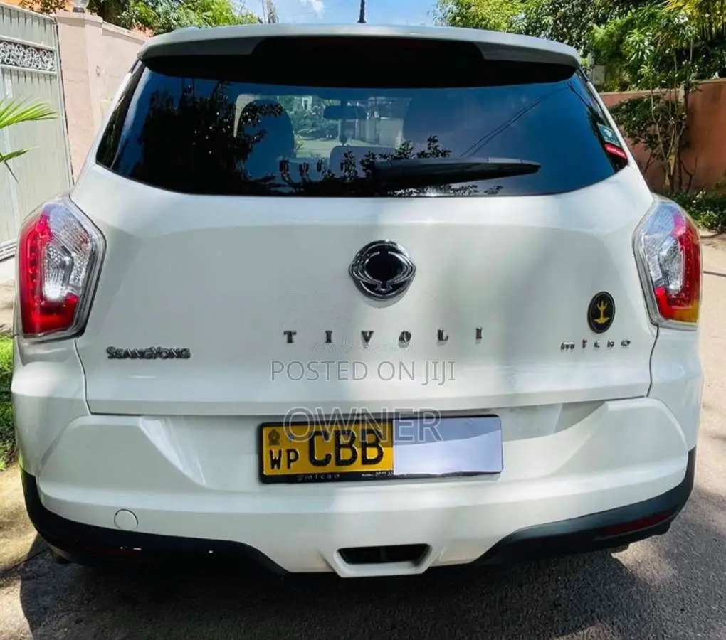 Micro Tivoli 2017 SUV (Used)