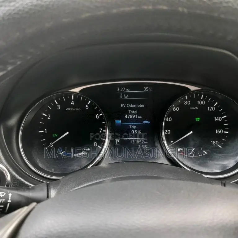 Nissan X-Trail T32 2015 SUV (Used)