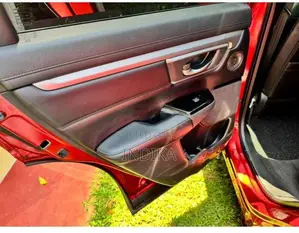 Honda CRV 2018 SUV (Used)