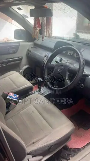 Nissan X-Trail 2001 SUV (Used)