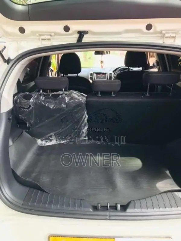 Micro Tivoli 2017 SUV (Used)