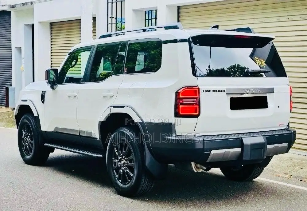 Toyota Prado LC250 VX 2025 SUV Unregistered (Recondition)