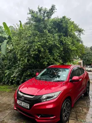 Honda Vezel 2016 SUV (Used)