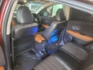 Honda Vezel 2014 SUV (Used)