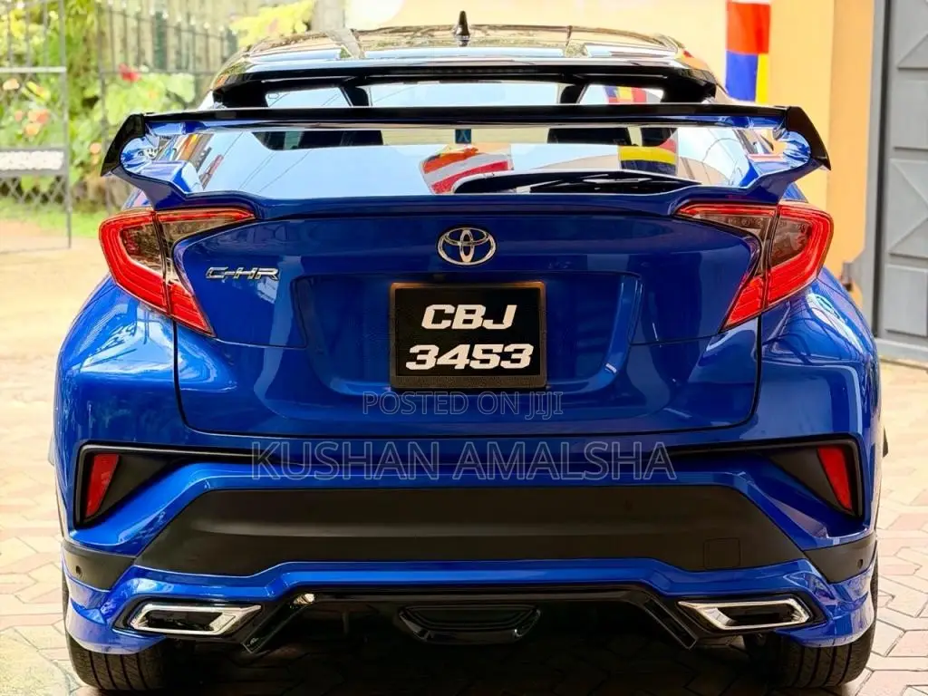Toyota CHR NGX 10 2020 SUV (Used)