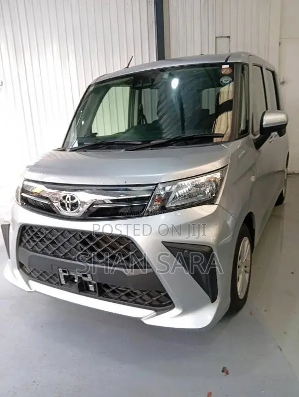 Toyota Roomy X 2023 SUV Unregistered (Recondition)