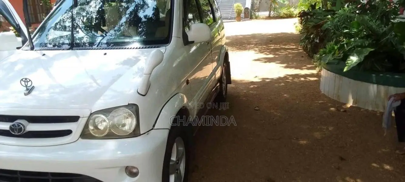Toyota CAMI 2000 SUV (Used)