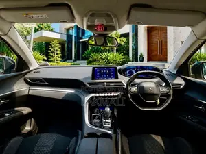 Peugeot 3008 2019 SUV (Used)