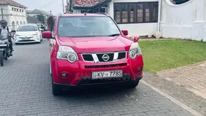 Nissan X-Trail 2012 SUV (Used)