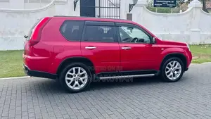 Nissan X-Trail 2012 SUV (Used)