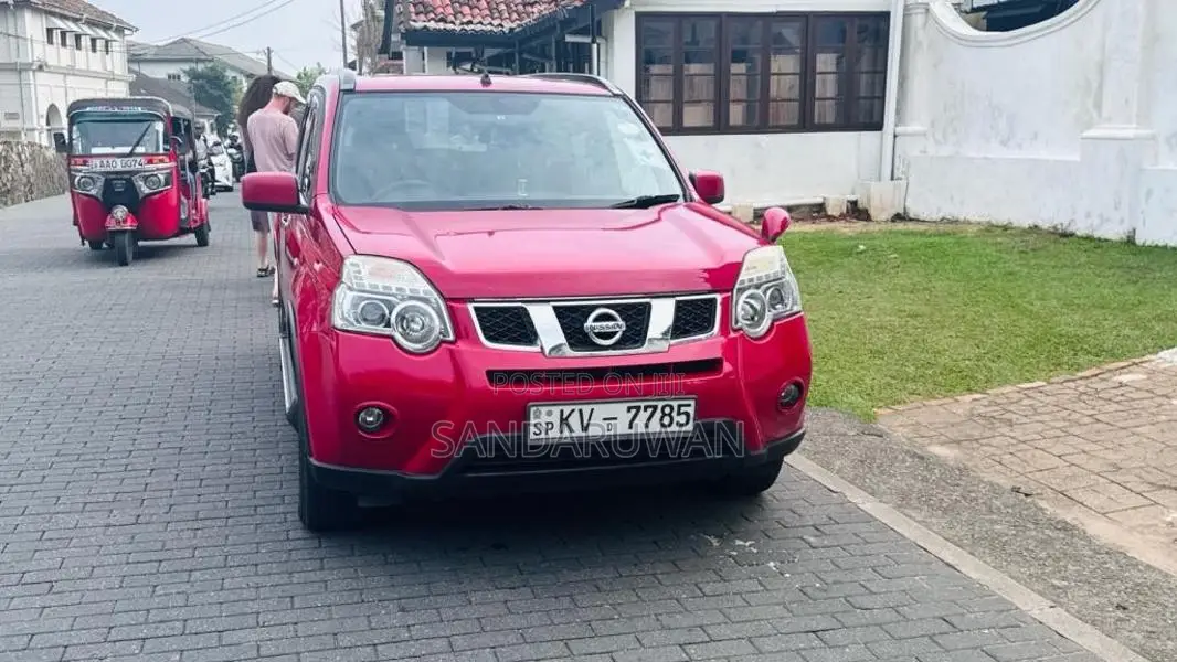 Nissan X-Trail 2012 SUV (Used)