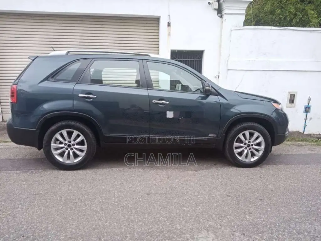 Kia Sorento 2012 SUV (Used)
