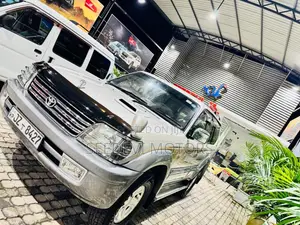Toyota Land Cruiser Prado 1997 SUV (Used)