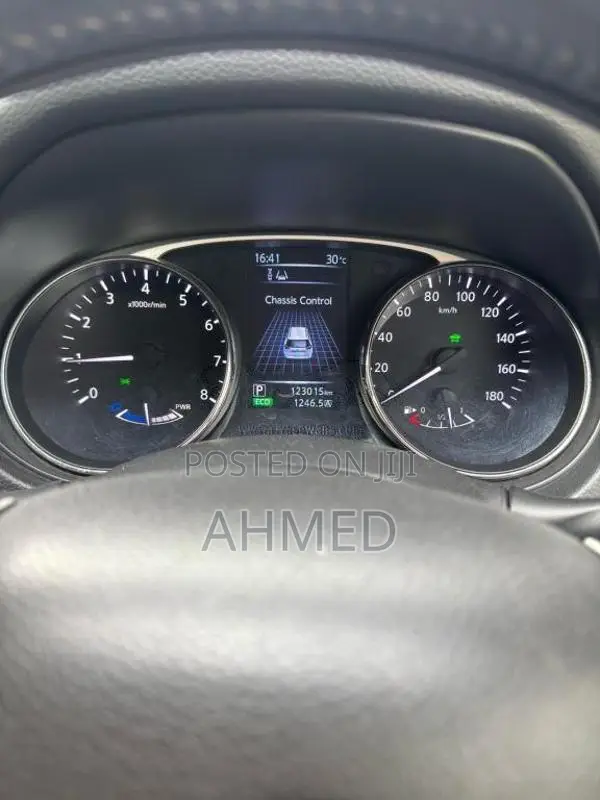 Nissan X-Trail 2015 SUV (Used)