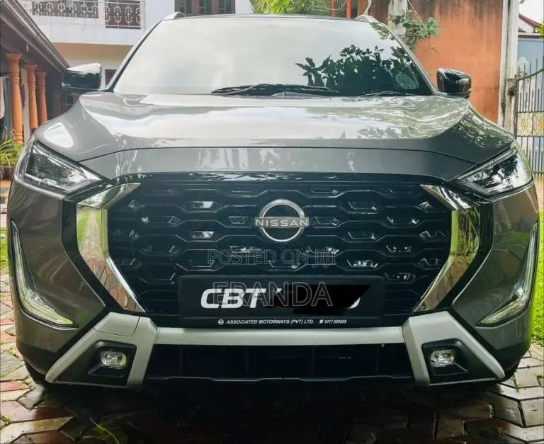 Nissan Magnite 2025 SUV (Used)