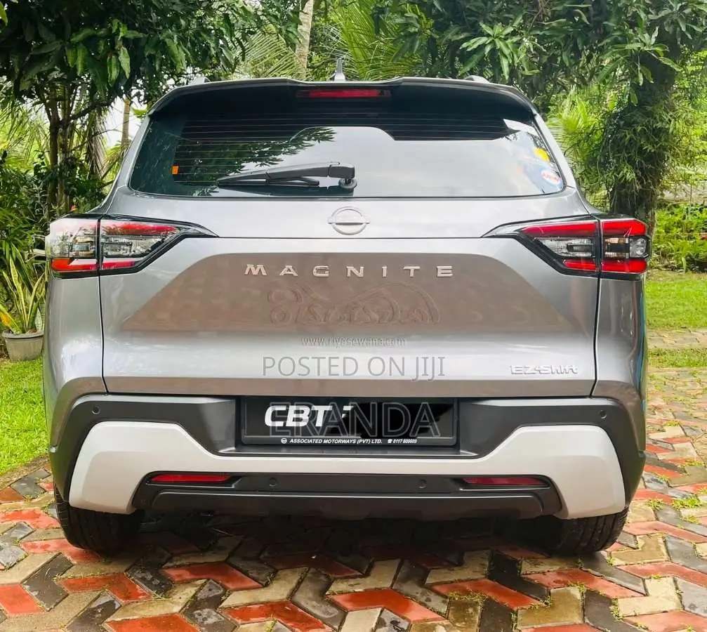 Nissan Magnite 2025 SUV (Used)