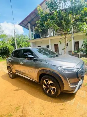 Nissan Magnite 2025 SUV (Used)