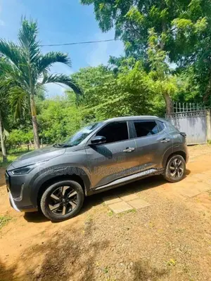 Nissan Magnite 2025 SUV (Used)