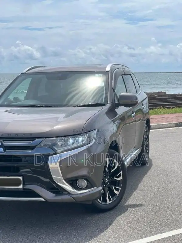 Mitsubishi Outlander 2015 SUV (Used)