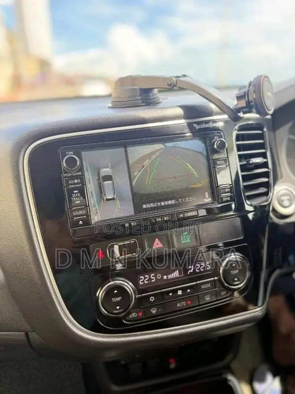 Mitsubishi Outlander 2015 SUV (Used)