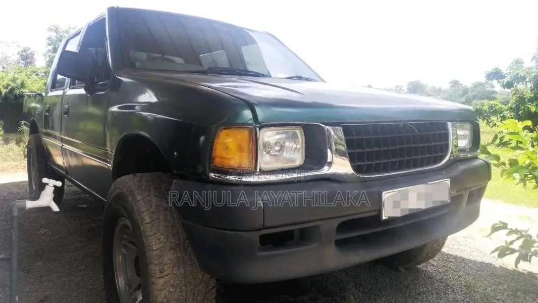 Isuzu Dual Purpose 1987 SUV (Used)