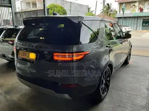 Range-Rover Discovery 2019 SUV (Used)