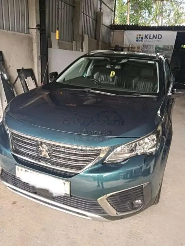 Peugeot 5008 2018 SUV (Used)