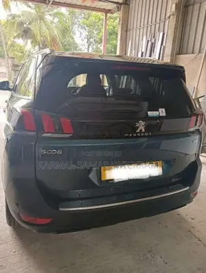 Peugeot 5008 2018 SUV (Used)