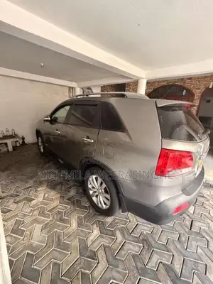 Kia Sorento 2012 SUV (Used)