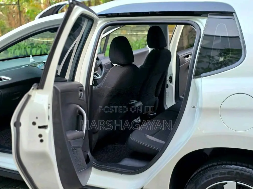 Peugeot 2008 Peugeot 2017 SUV (Used)