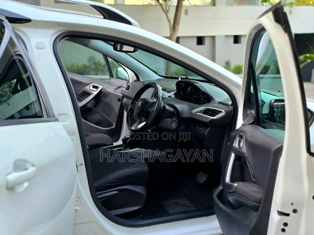 Peugeot 2008 Peugeot 2017 SUV (Used)