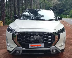 Nissan Magnite 2025 SUV (Used)