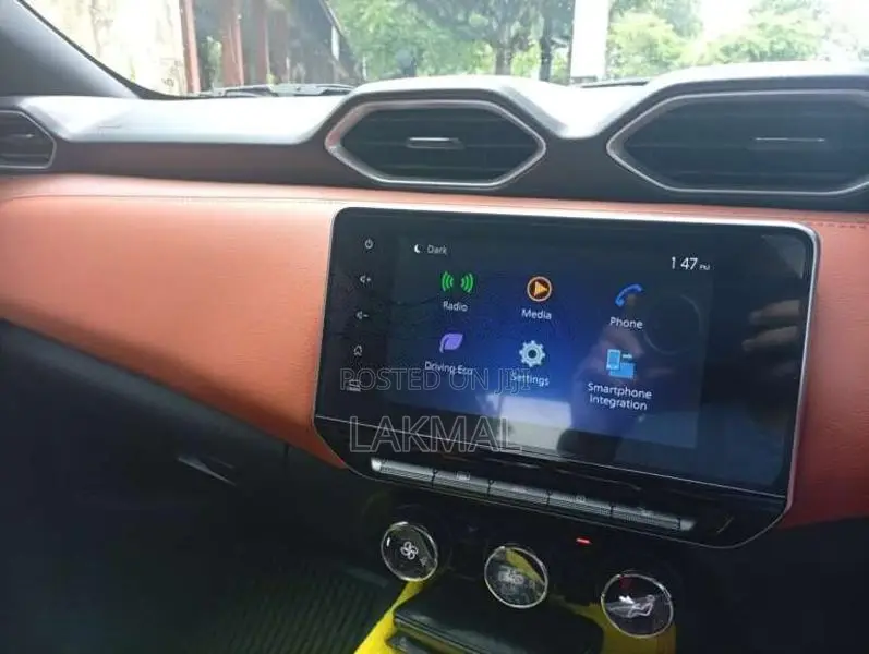 Nissan Magnite 2025 SUV (Used)