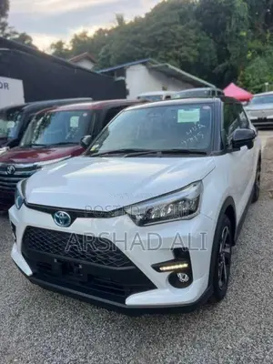 Toyota Raize Z BSM 2025 SUV Unregistered (Recondition)