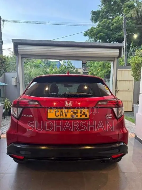 Honda Vezel 2017 SUV (Used)