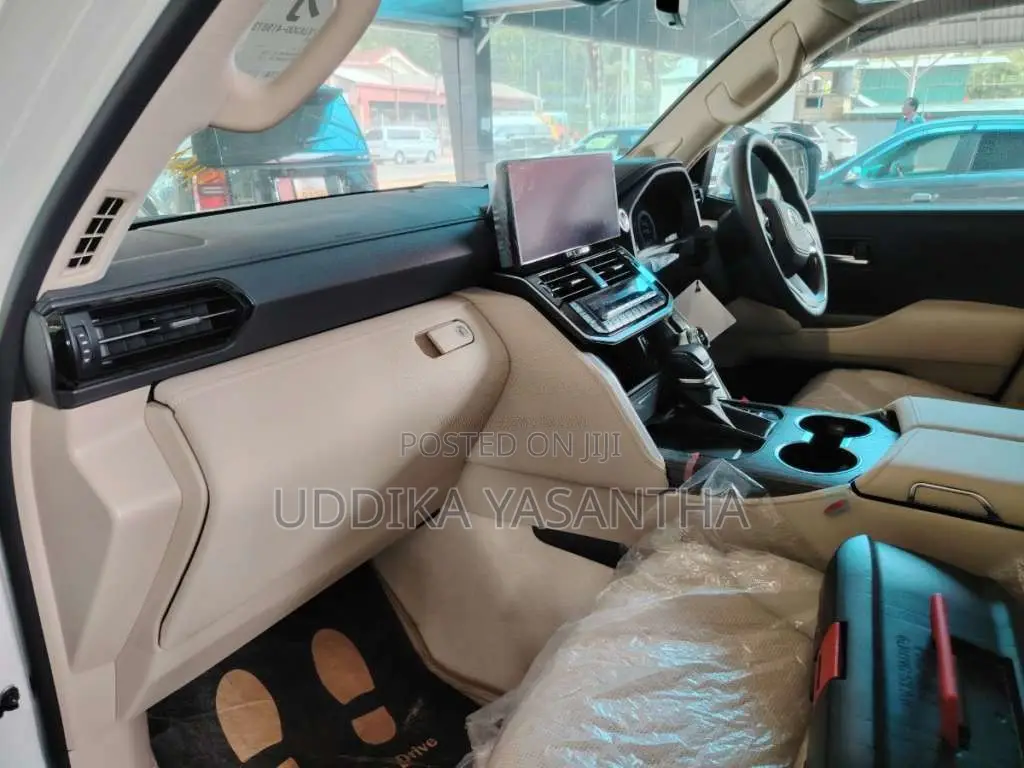 Toyota Lc 300 2025 SUV (Used)