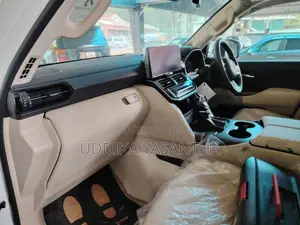 Toyota Lc 300 2025 SUV (Used)