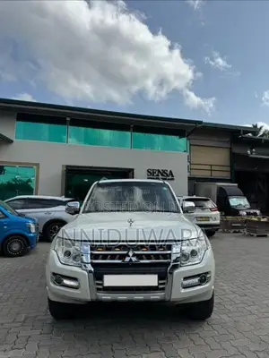 Mitsubishi Montero 2017 SUV (Used)
