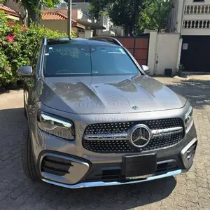 Mercedes-Benz GLB 2024 SUV (Used)
